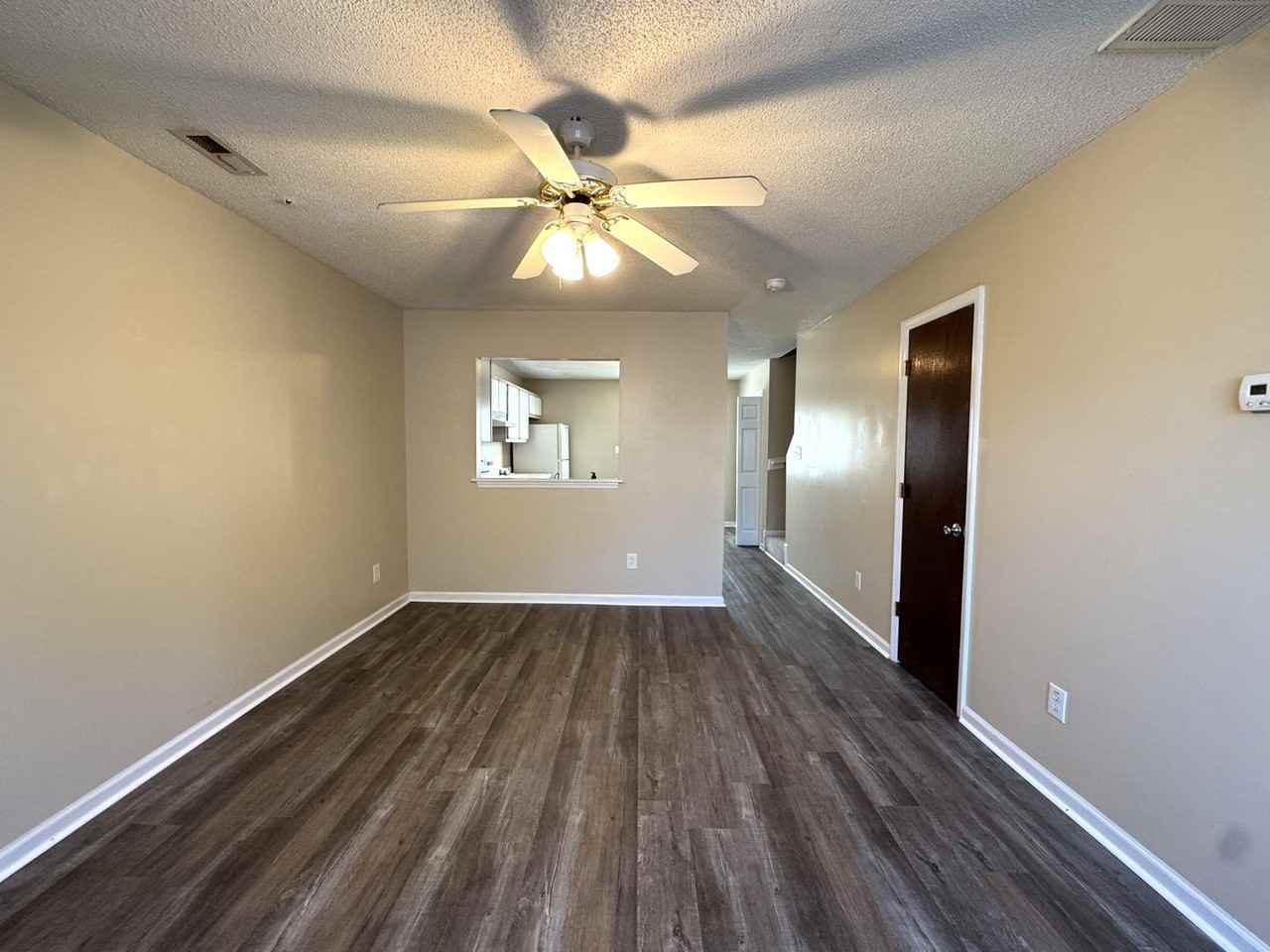 104 Meadowbrook Ln - Photo 6 of 23