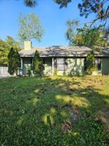 638 Maplewood Dr - Photo 1 of 1