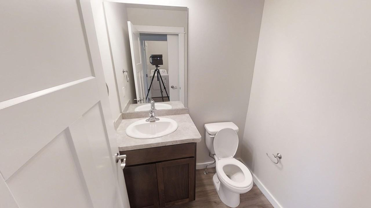 2736 Fen Way - Photo 5 of 21