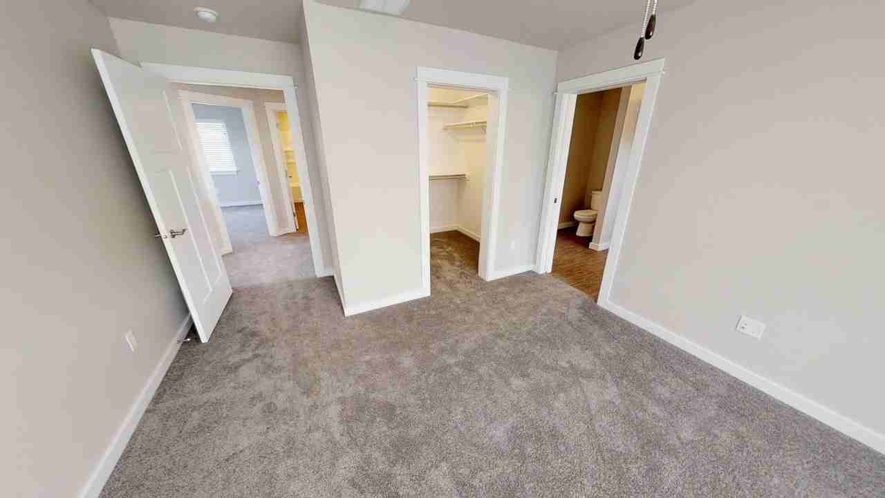 2736 Fen Way - Photo 7 of 21