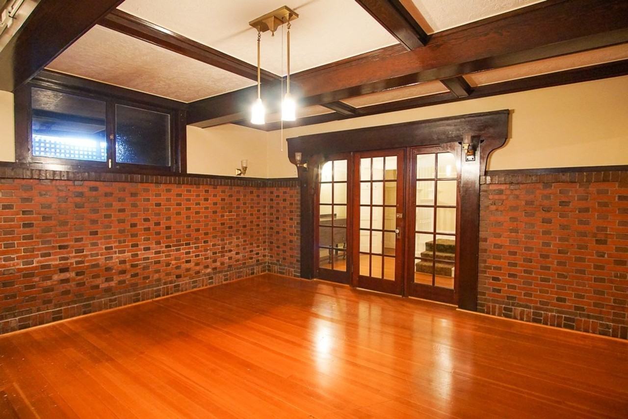 209 Nw 23rd Ave #102 - Photo 3 of 20