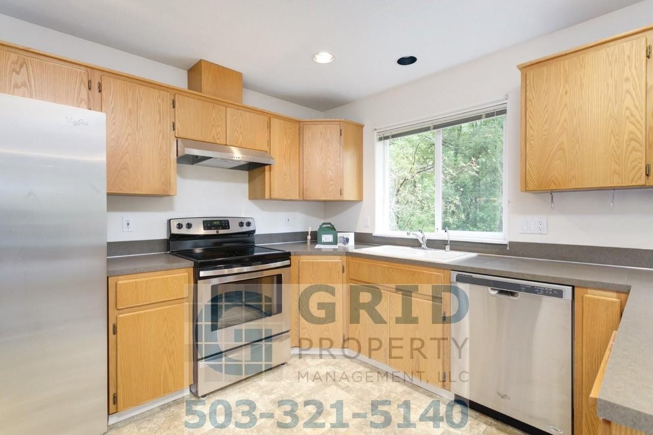8650 Sw Goldstone Pl - Photo 7 of 33