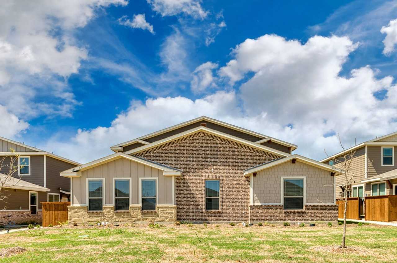 655 Harvest Moon Dr - Photo 2 of 20