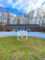 featured image of 100 Woodcleft Cir