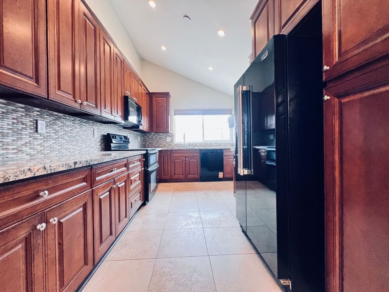 8774 Cordial Rd - Photo 6 of 16