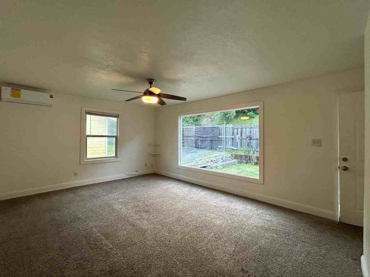 5475 Miners Ranch Rd - Photo 2 of 14