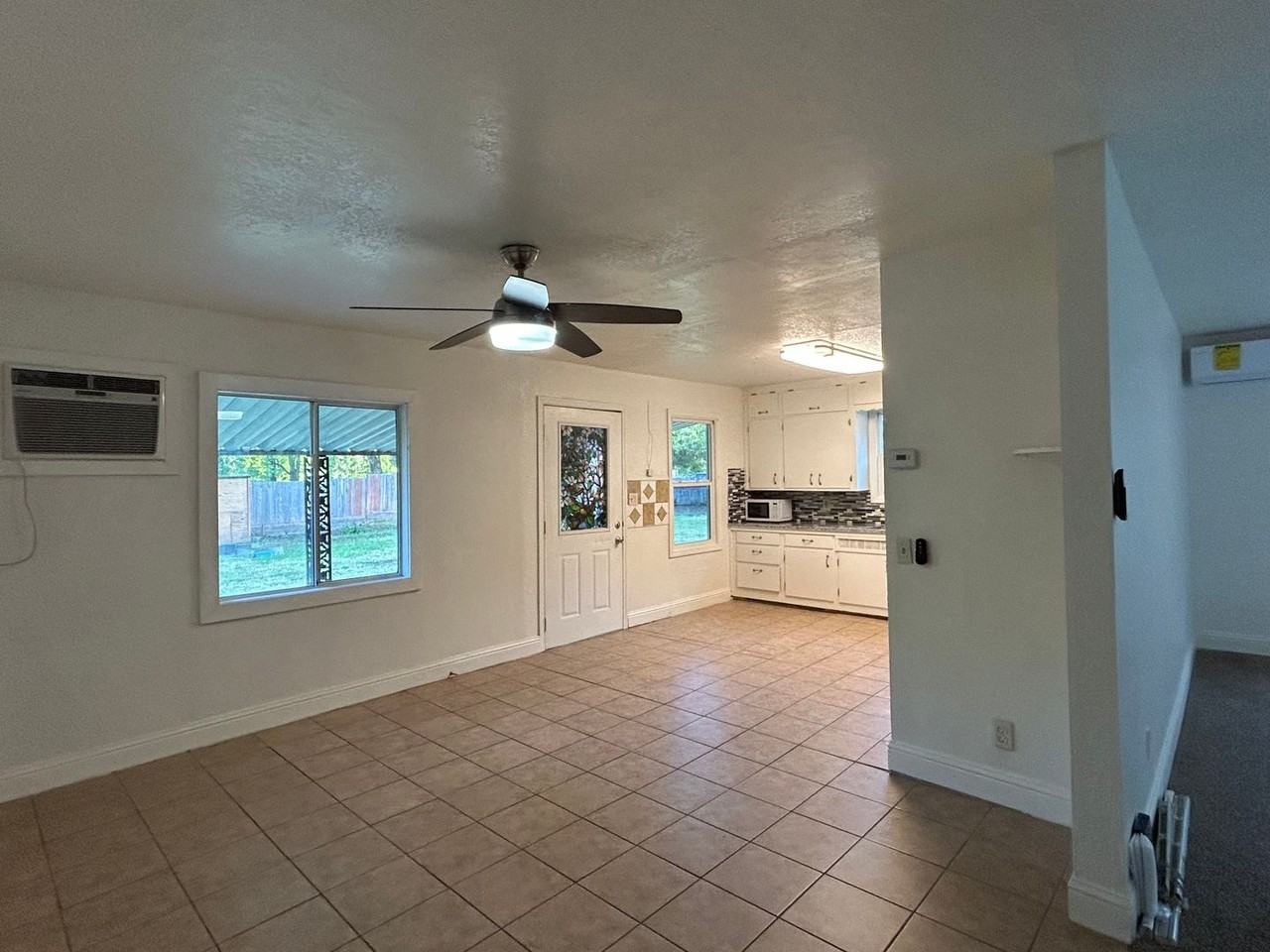 5475 Miners Ranch Rd - Photo 5 of 14