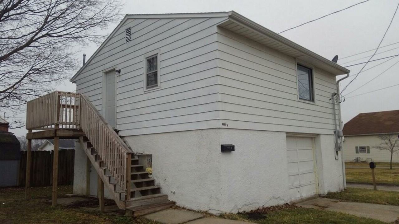 1558 E Morrison St - Photo 2 of 8