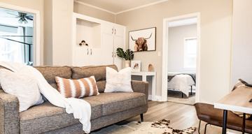 featured image of 406 E 7th Ave #1