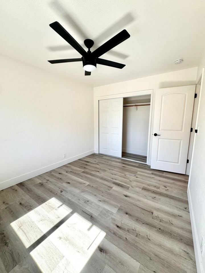 Riverside Apartments - Photo 7 of 20
