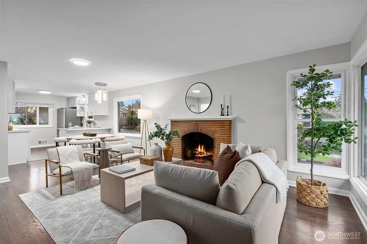 4324 Ne 65th St #NA - Photo 3 of 20