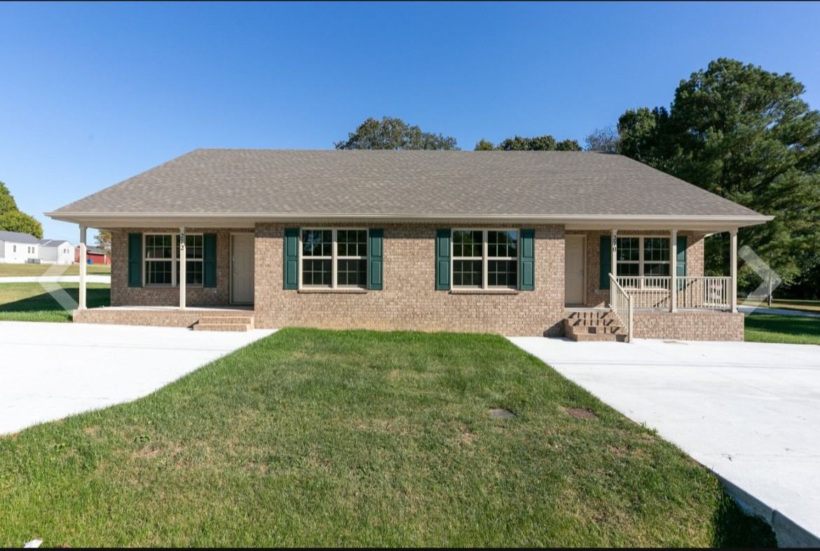 284 Hunt St #2DUPLEX - Photo 2 of 19