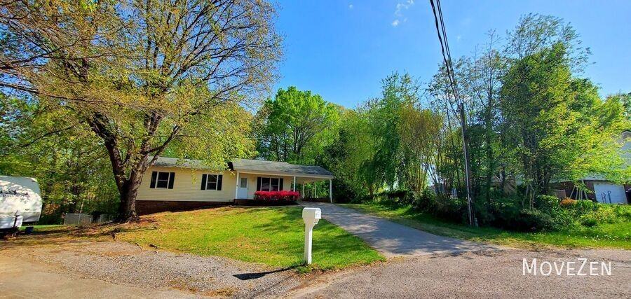 108 Greenleaf Ct - Photo 2 of 42