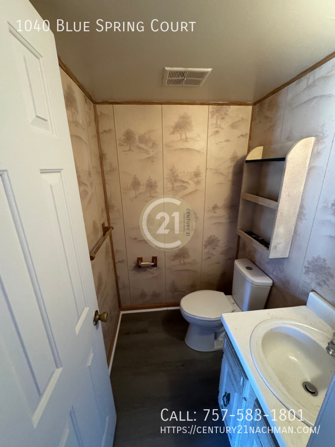 1040 Blue Spring Ct - Photo 2 of 8