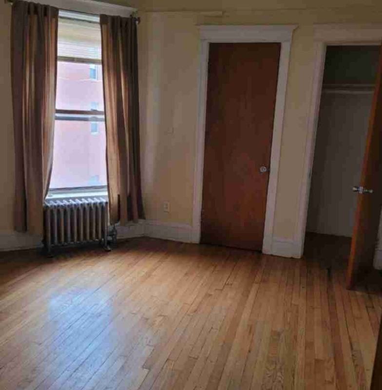 4319 S Michigan Ave #3 - Photo 6 of 7