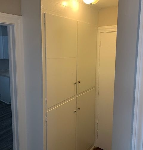 2506 E 10th St #8 - Photo 6 of 10