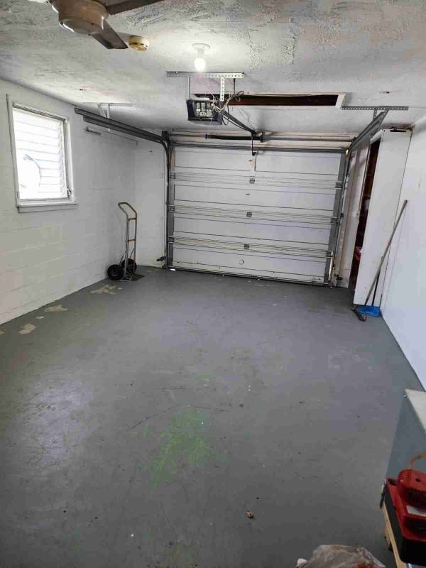 5653 Andrea Dr - Photo 6 of 32