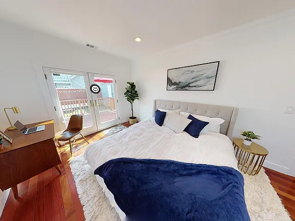 1419 E 32nd St - Photo 3 of 19