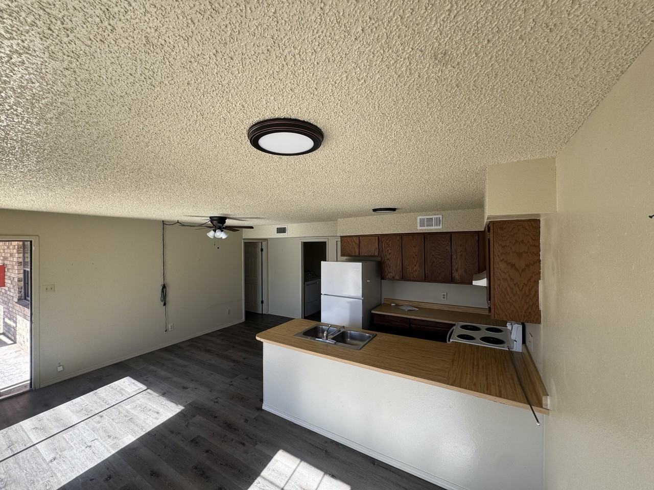 207 East 23rd Street - Photo 2 of 8