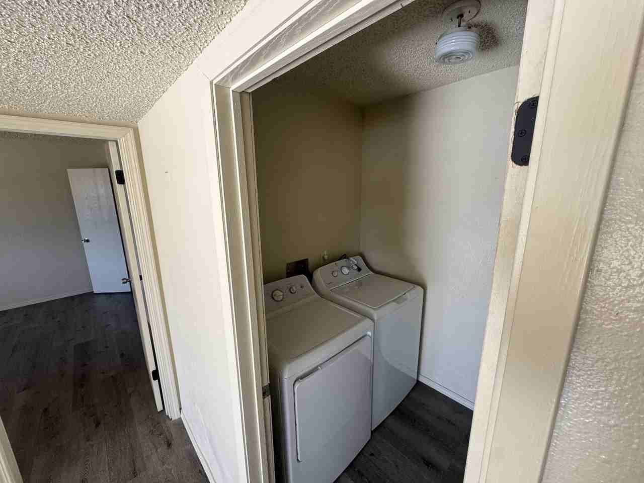 207 East 23rd Street - Photo 3 of 8