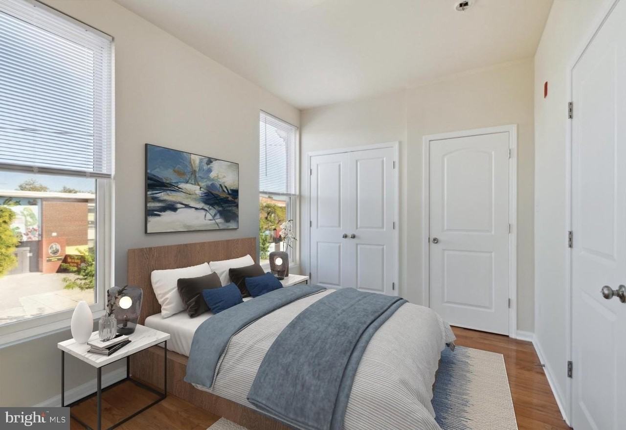 1518 Diamond Street - Photo 3 of 5