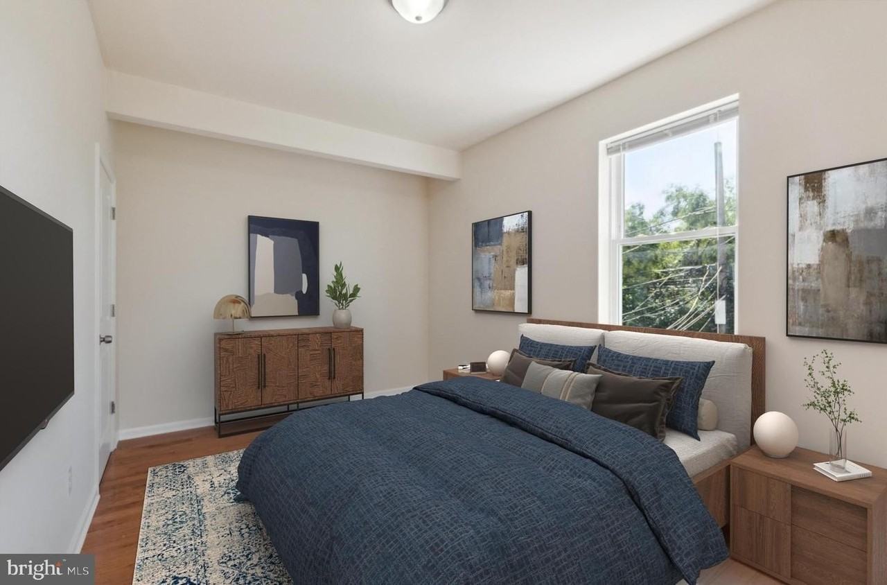 1518 Diamond Street - Photo 4 of 5