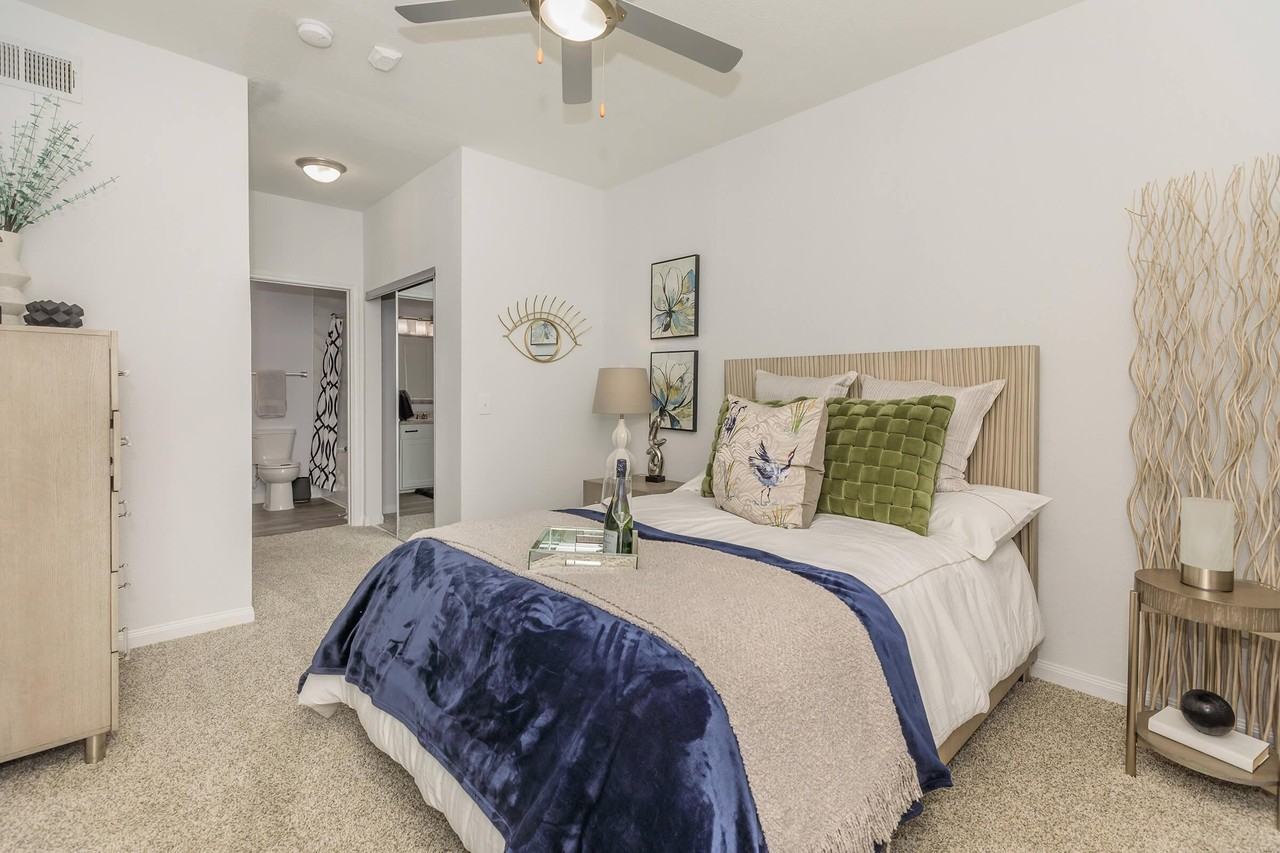 Wildwood Forest Apartments - Photo 7 of 46