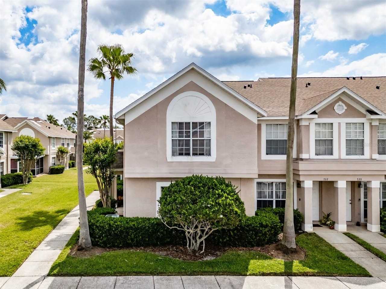 724 Kensington Lake Circle - Photo 2 of 31