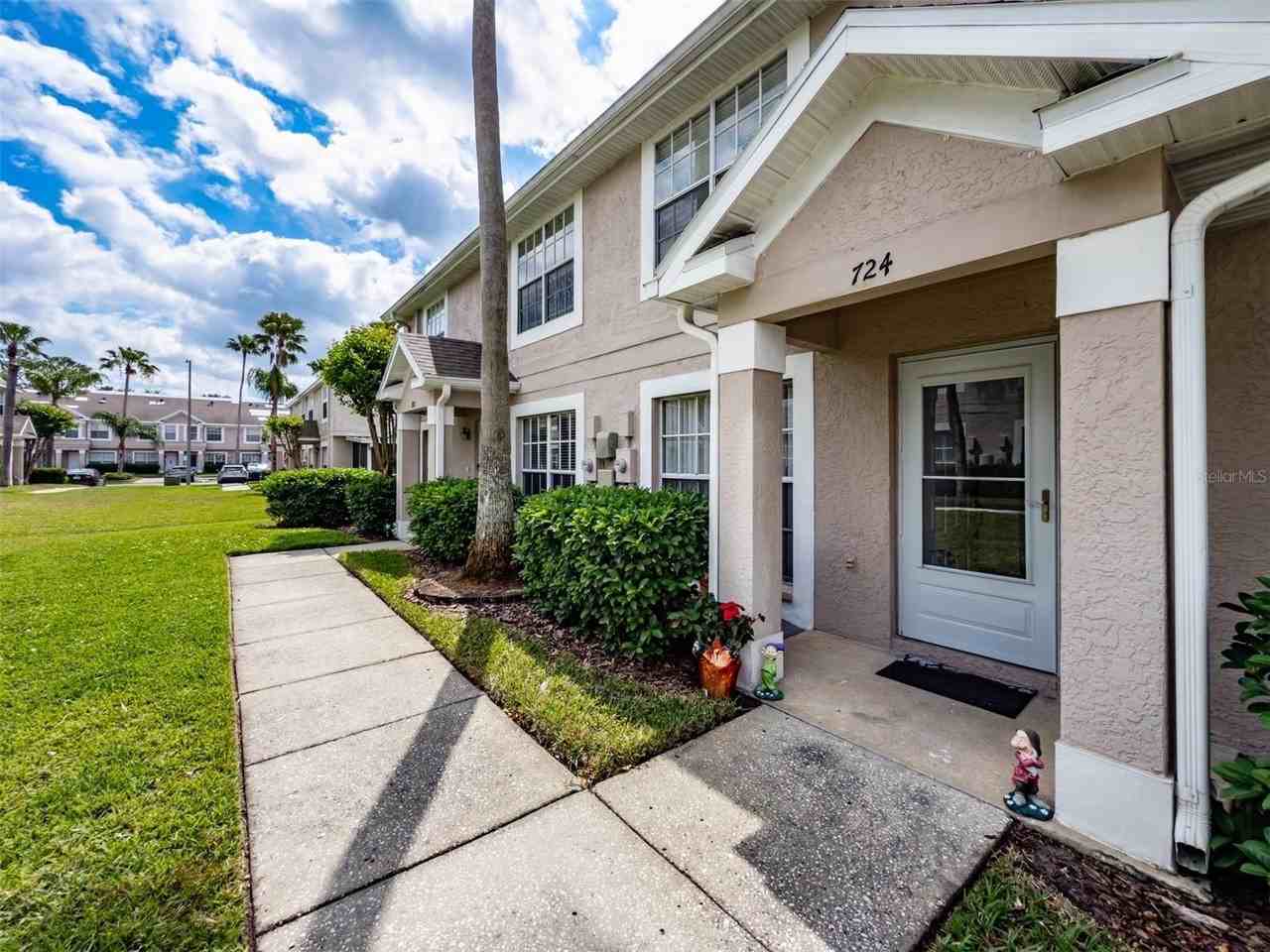 724 Kensington Lake Circle - Photo 7 of 31