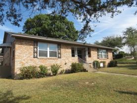 10903 Lake Gardens Dr - Photo 1 of 1