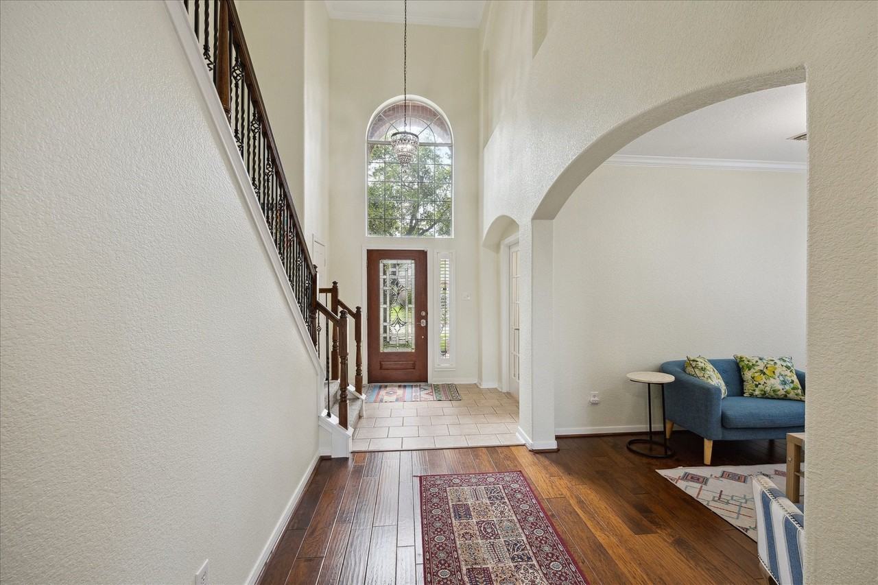 9726 Parsonsfield Ln - Photo 5 of 24