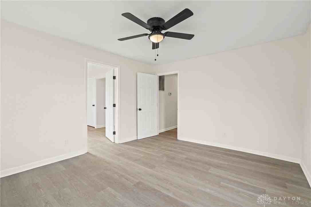 3417 Beechgrove Rd - Photo 7 of 43