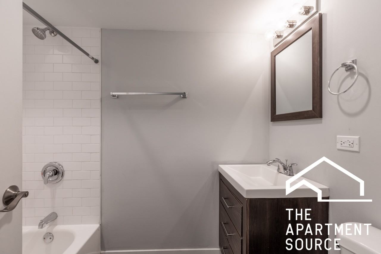 3210 S May St #B - Photo 7 of 13