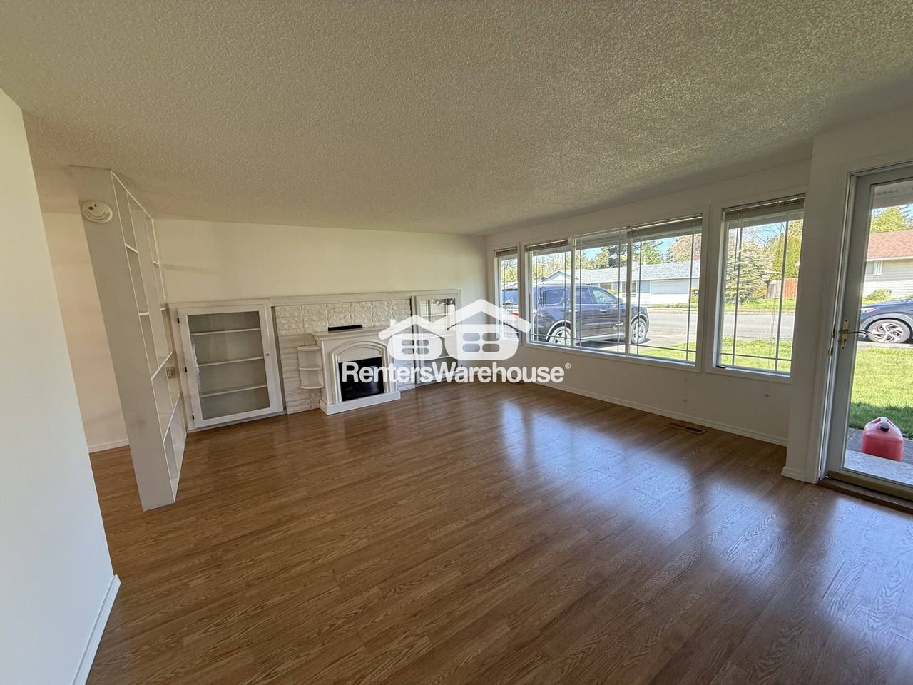 2804 R Pl Se - Photo 2 of 23