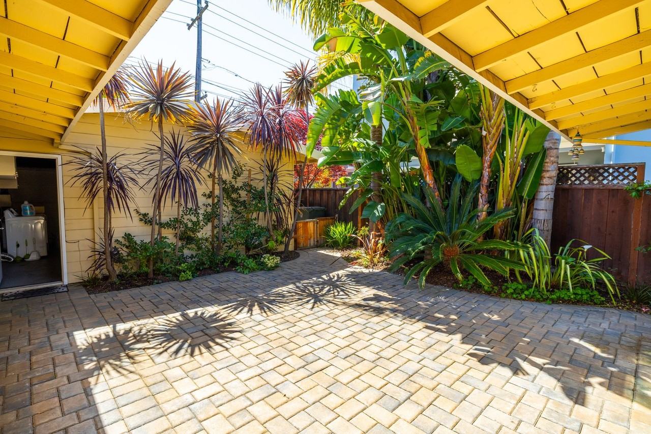 641 E Meadow Dr - Photo 6 of 29