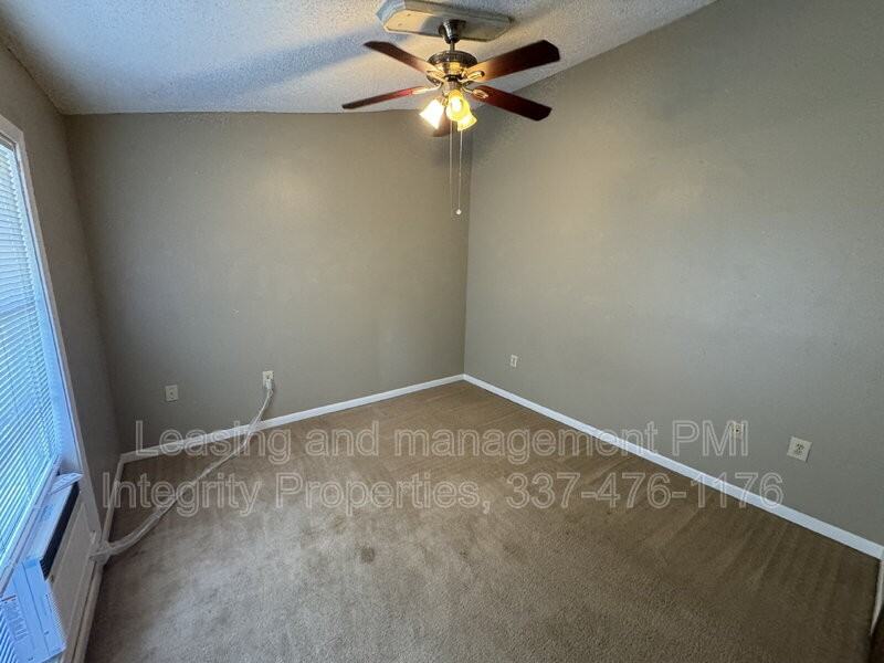 206 Elks Cv #2 - Photo 5 of 9