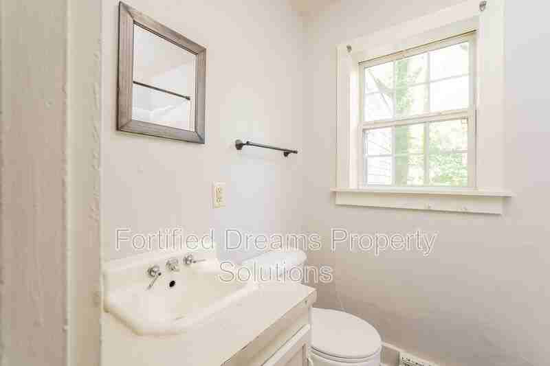 3682 Yale Ave - Photo 2 of 15