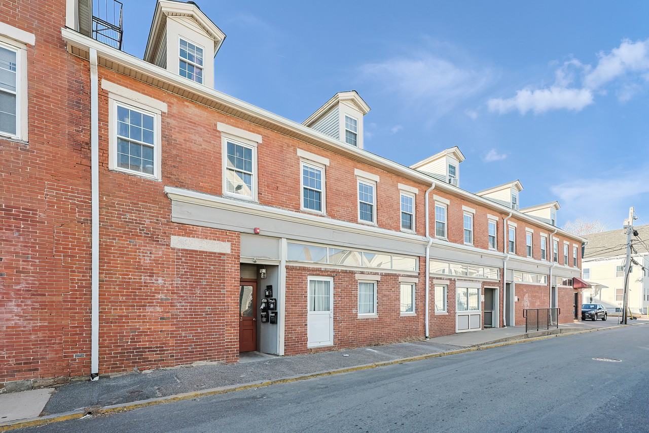 2 Union St - Photo 2 of 19