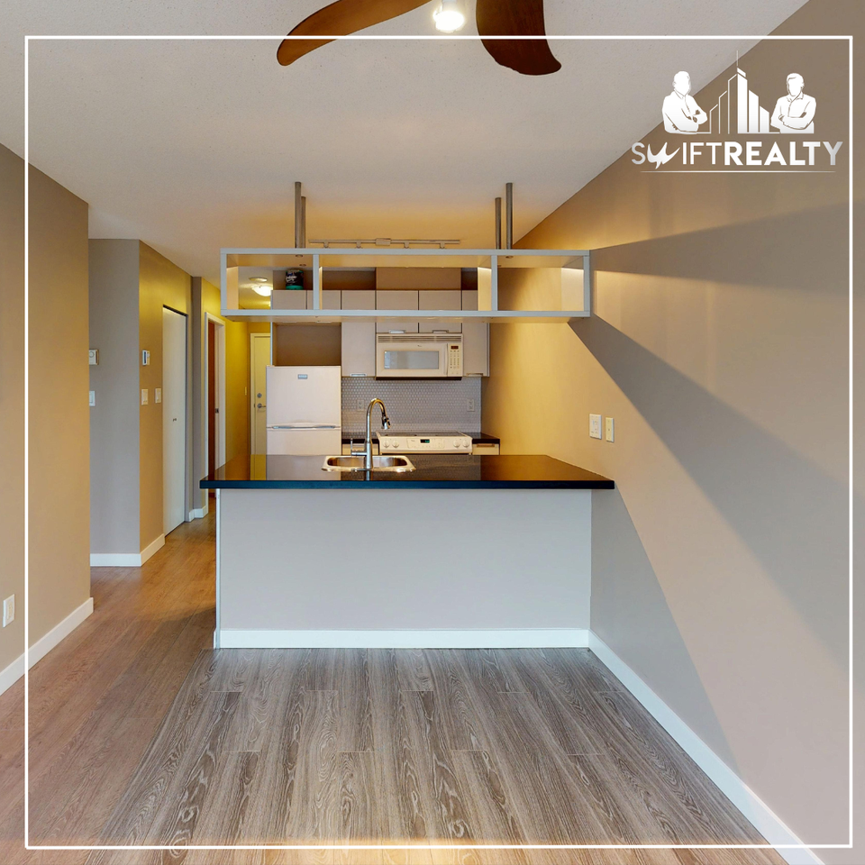 1805-1082 Seymour St - Photo 3 of 9