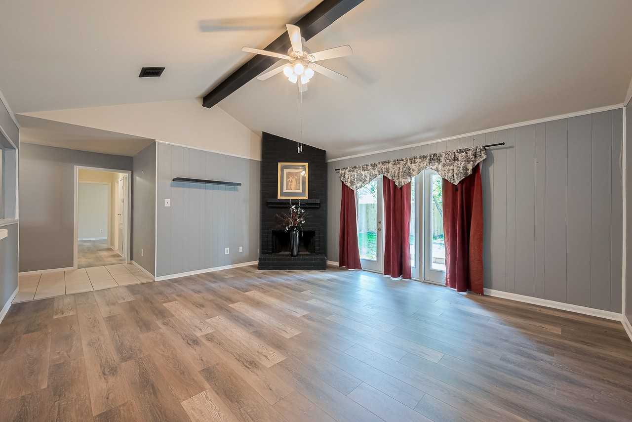 2762 Foliage Green Dr - Photo 7 of 35