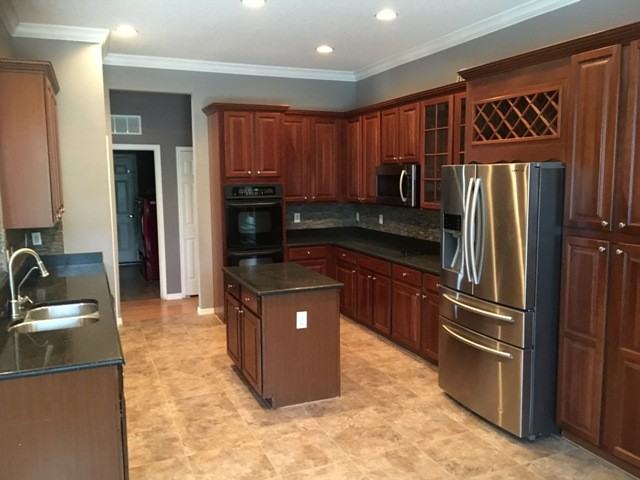 23307 Abercorn Ln - Photo 3 of 22