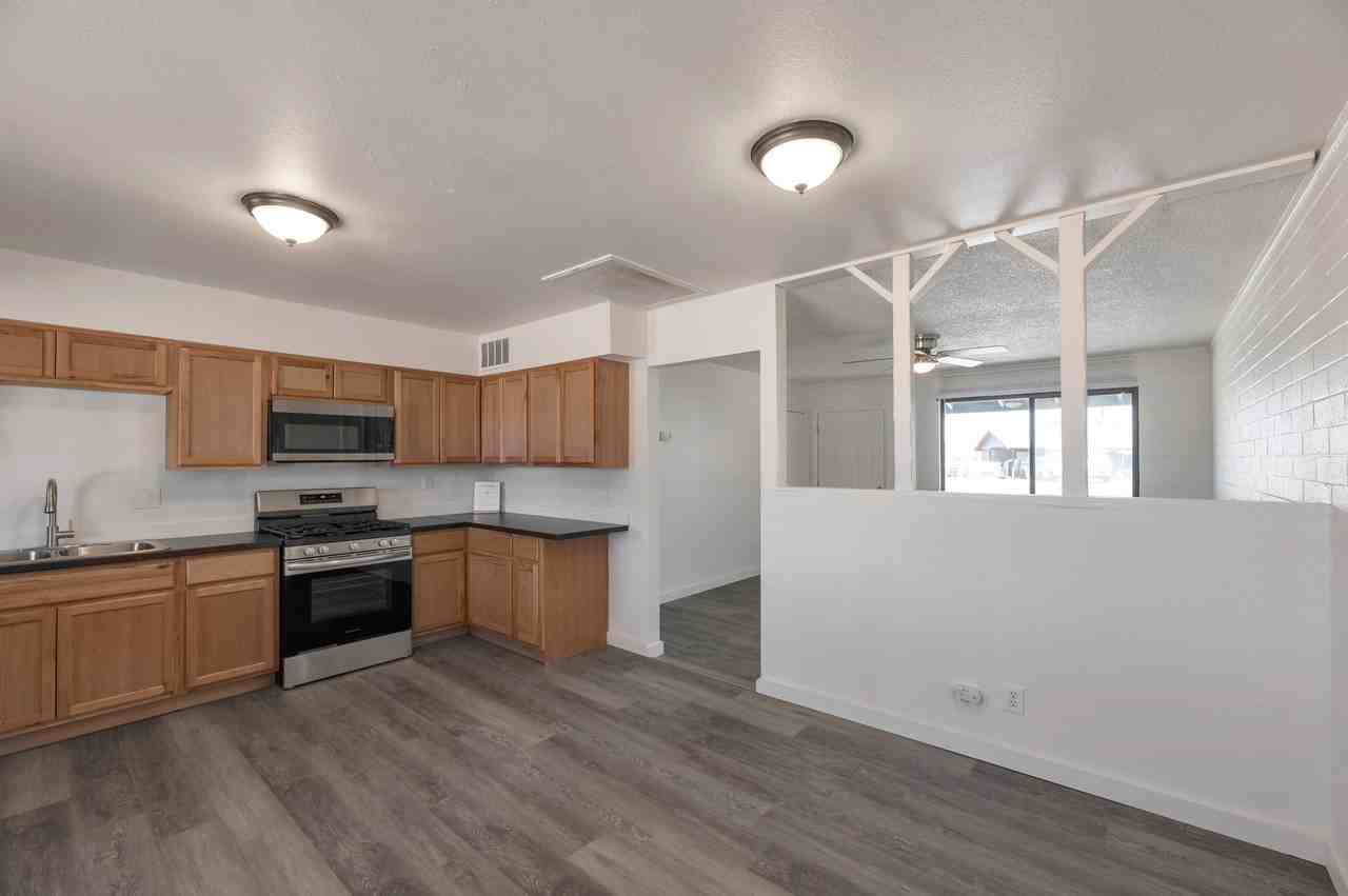 1391 W Tulip Pl - Photo 3 of 15