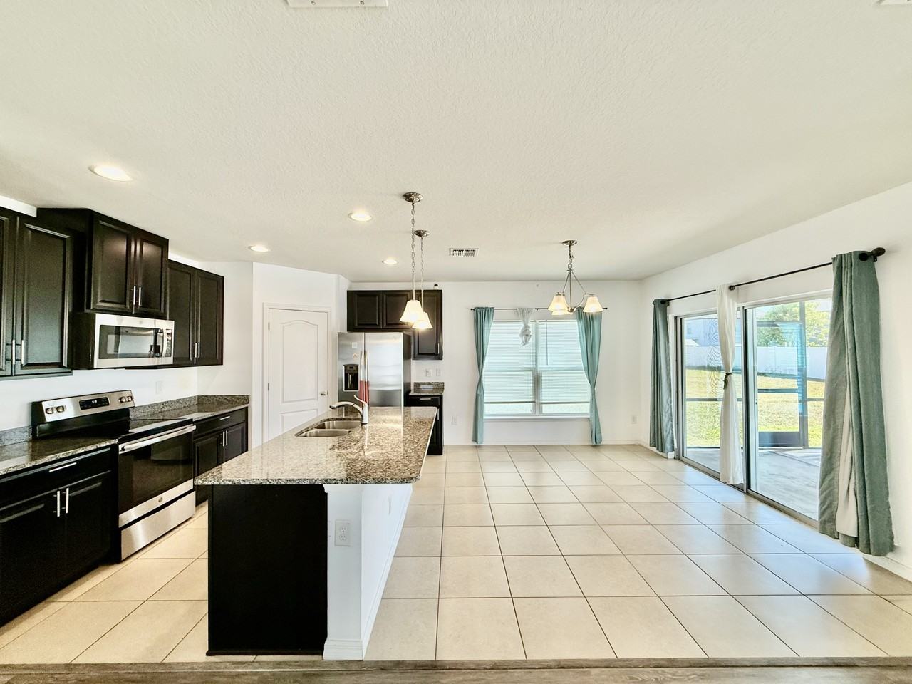 14207 Poke Ridge Dr - Photo 7 of 39