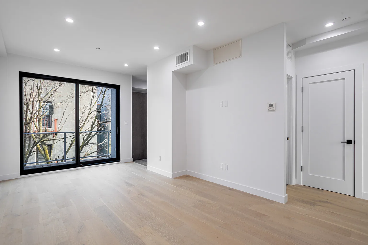 3017 Brighton 8th St #3A - Photo 3 of 10