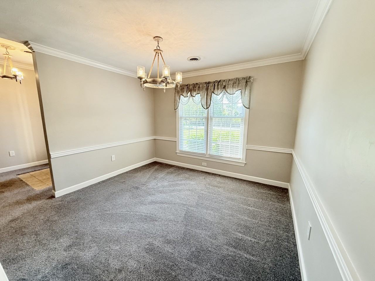 4730 Southern Trl - Photo 6 of 32
