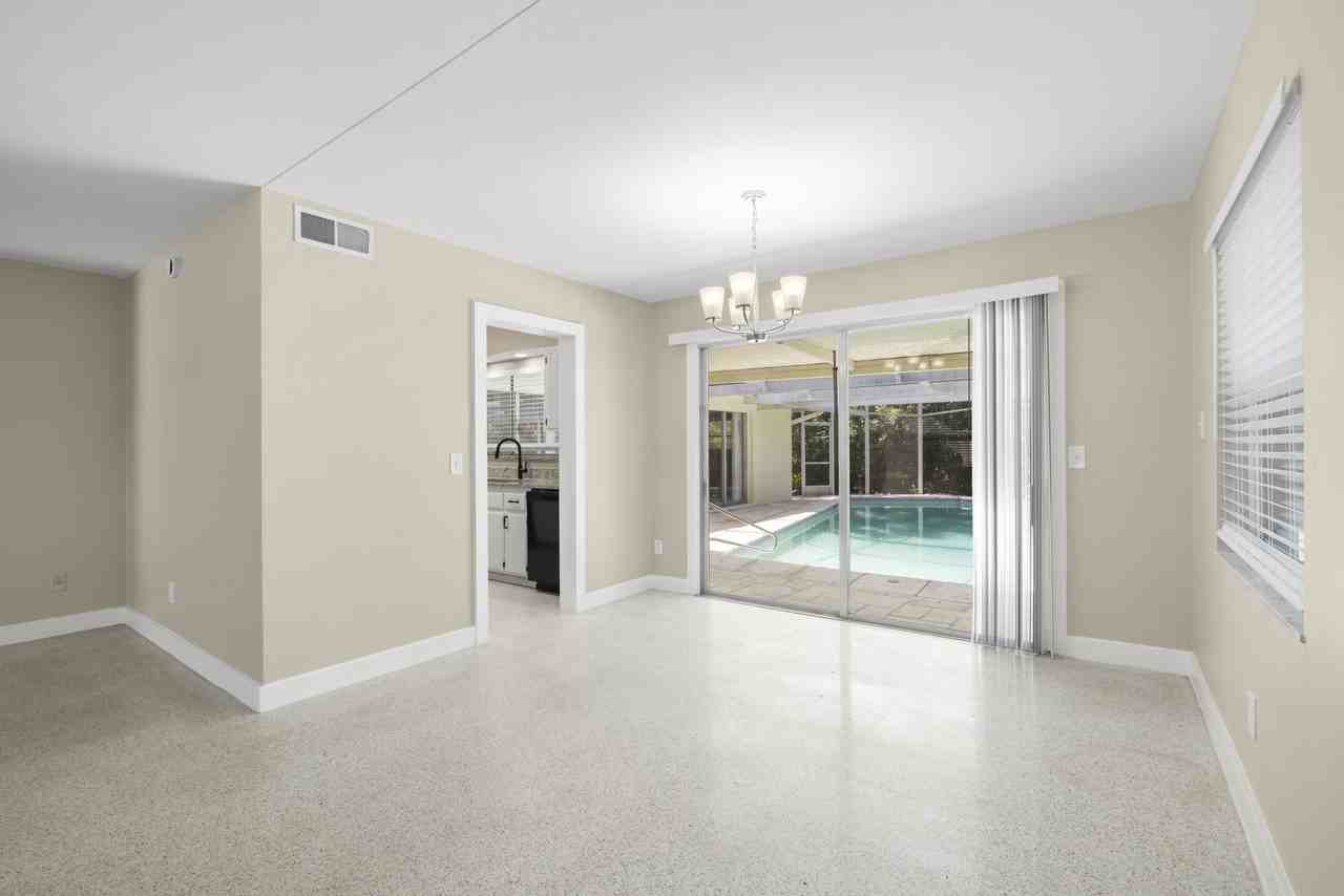 1530 Price Cir - Photo 7 of 31