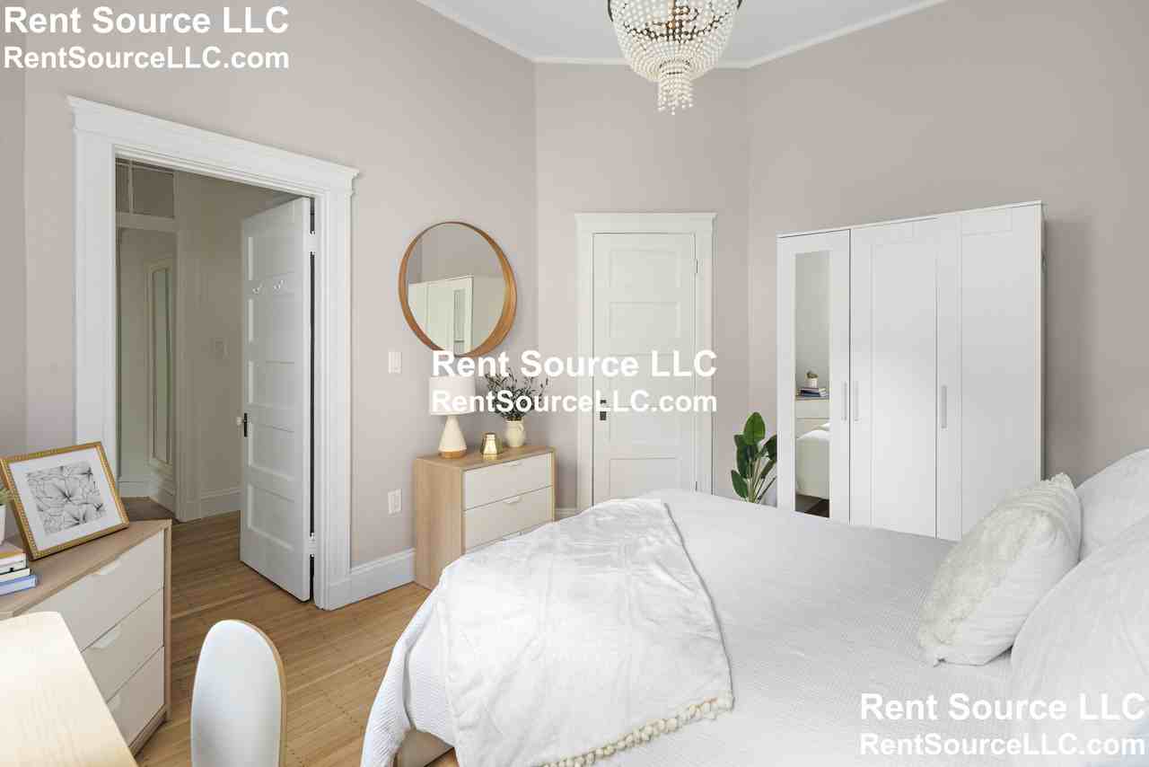 1617 Massachusetts Ave #3 - Photo 6 of 21