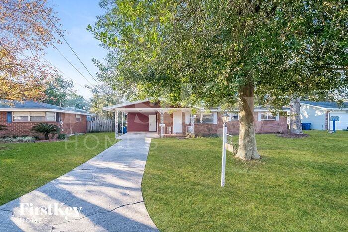 5528 Riverton Rd - Photo 3 of 16