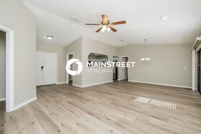 2301 Willow Branch Ave - Photo 3 of 16