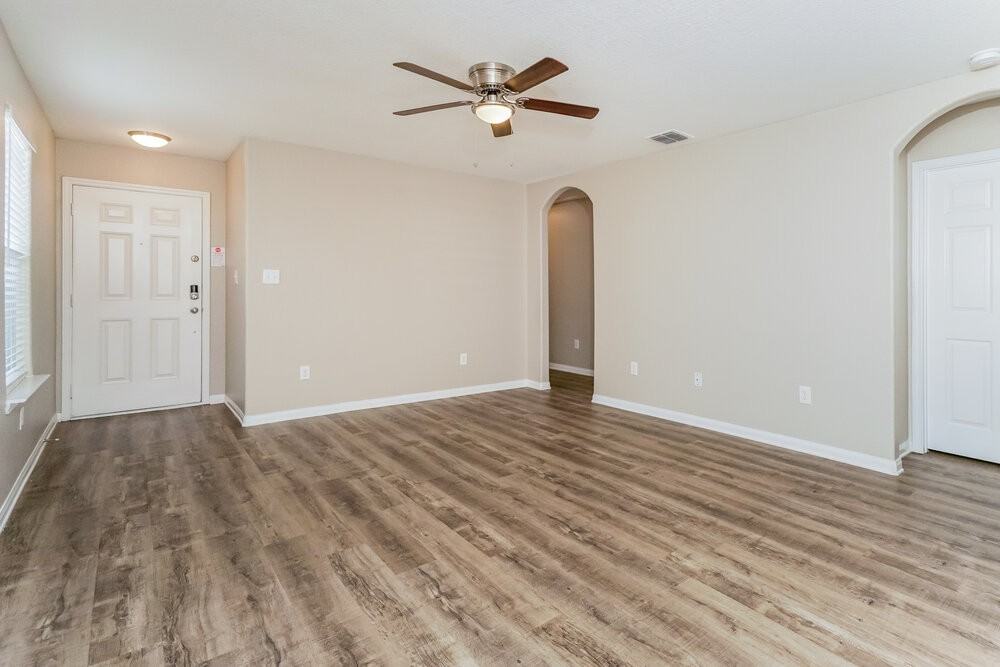 5443 Chase Cyn - Photo 5 of 16